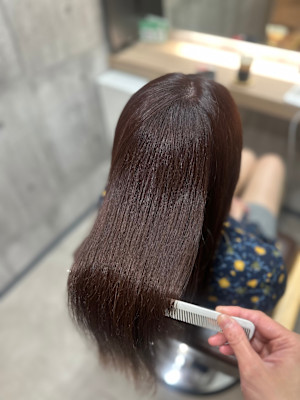 【美髪】ワインレッド×イルミナカラー