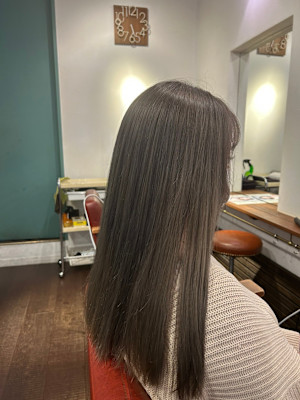 シルバーベージュ