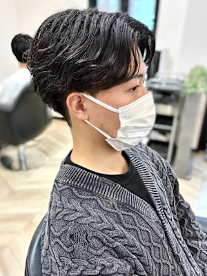 カルマパーマ 韓国風 センターパート ニュアンスパーマ