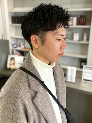 ツーブロック アップバング ビジネス 爽やか 眉カット