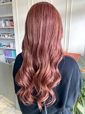 ニュアンスカラー コーラルピンク ケアブリーチ ロング