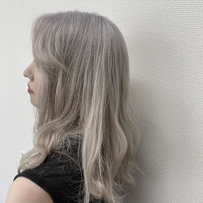 美髪似合わせカットワイドバング外ハネボブ小顔イメチェン