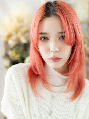 アプリコットオレンジ小顔姫カットレイヤーウルフ　韓国風巻き