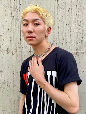 池袋スパイキーショートブリーチカラー◎[池袋メンズ美容室]