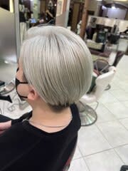 ハイブリーチ×ホワイトカラー