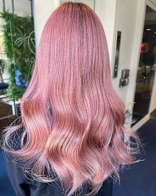 【W_SALON 河原町】コーラルピンク/モテ髪