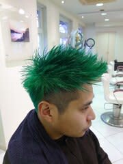 アップバングショート