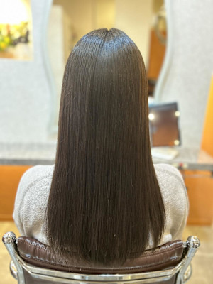 ツヤツヤロングヘア