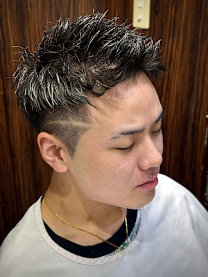 フェードカット×ラインアート