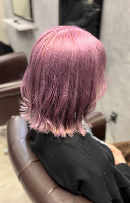 淡めピンク×ブリーチ3回