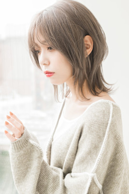 【S.BROOM天王寺店】くびれミディアムレイヤースタイル