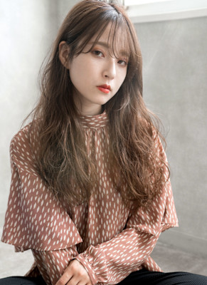 【S.BROOM】立体感で魅せる♪ゆるふわロング