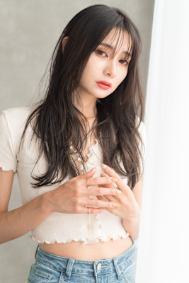 【S.BROOM】シースルーバングレイヤースタイル