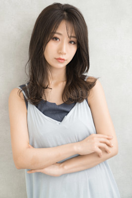 【S.BROOM】シースルーバングレイヤースタイル