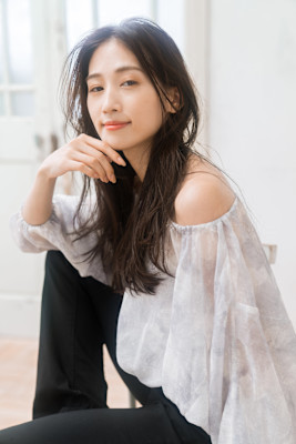 【S.BROOM】大人センターパートゆる巻きレイヤー