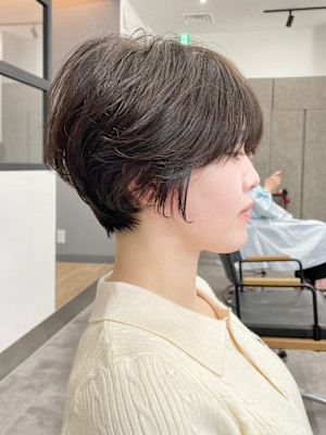 前下がりショート・ボブ/絶壁解消/前髪あり/30代/40代/