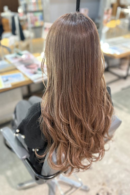 ピンクベージュ/ベージュカラー