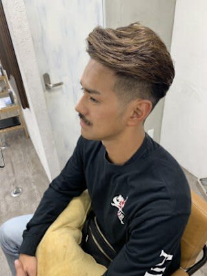 メンズ刈り上げハイライトブリーチ