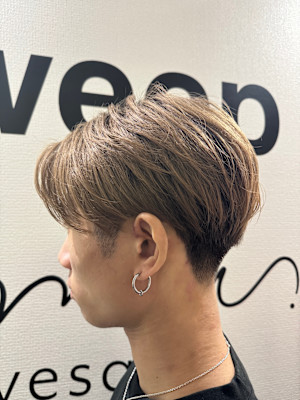 メンズツーブロック×ミルクティーベージュ