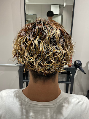 メンズサロン Rolka 池袋店×スタイル