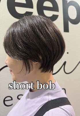 くびれショートボブ