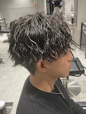 メンズサロン Rolka 池袋店×スタイル