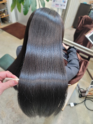 髪質改善トリートメント×縮毛矯正 Wealth×スタイル