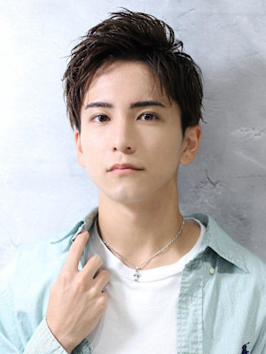 メンズパーマアップバング