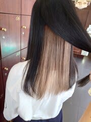 インナーベージュ