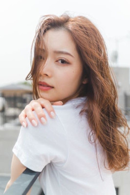 大人女子のカジュアルロング