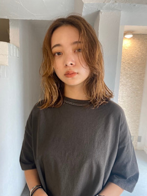 est hair 池袋西口店