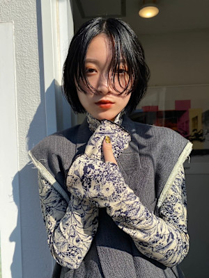 est hair by friends 新宿店