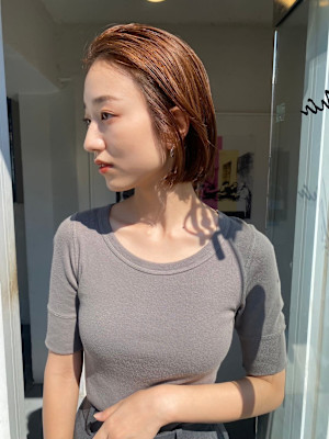 est hair by friends 新宿店