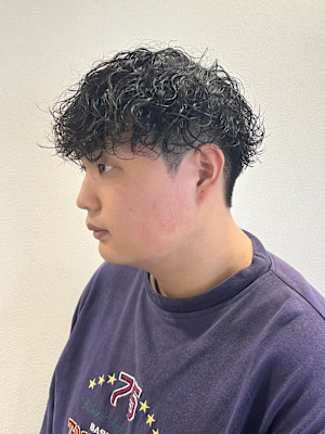 【平山明樹】前髪ありの波巻きスパイラルパーマ