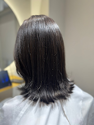 シルバーカラー×ミディアム『銀座/個室』