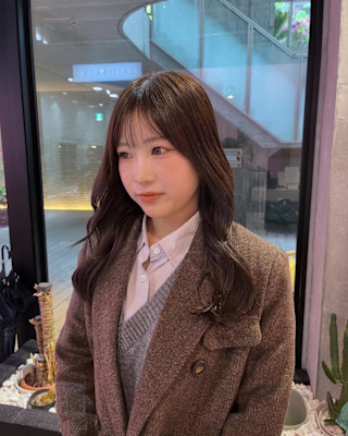 人気のオリーブカラー