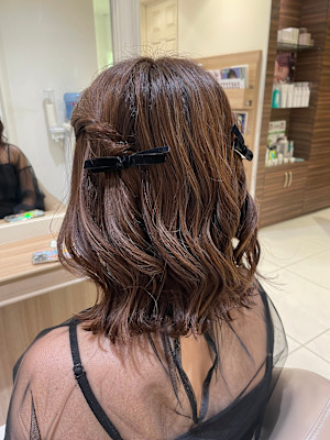 ハーフツインヘアアレンジ