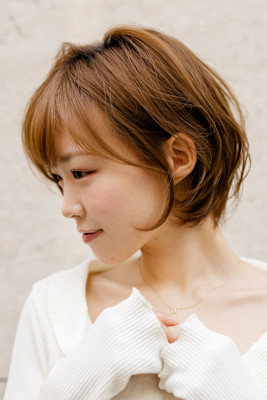 丸みショートボブ×ニュアンスパーマ