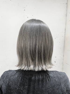 ブリーチカラー×ボブ