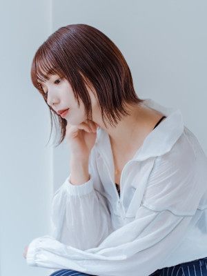 ピンクブラウン×外ハネボブ