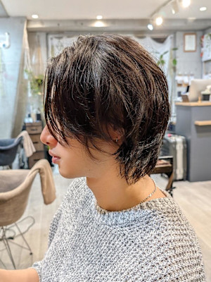 好感度UPミディウルフ×ラフパーマ風レイヤー