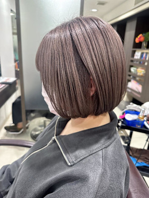 ベージュカラー