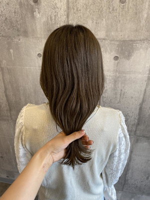 ミルクティーベージュ