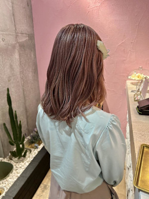 ピンクラテカラー