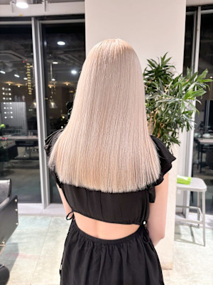 ブロンドミルクティーアッシュホワイト韓国ヘアハイトーンカラー