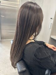 透明感◎オリーブグレージュ