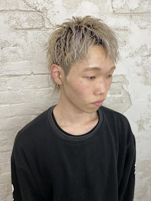 アノマッシュウルフ【池袋東口店】