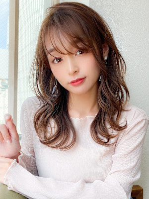 韓国風レイヤーイメチェンワイドバング美髪モカグレージュ