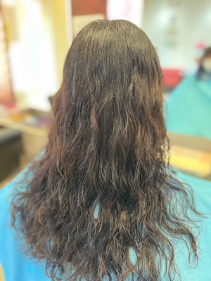 ロングカーリーヘア