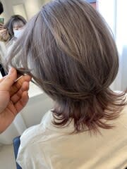 パールグレージュ